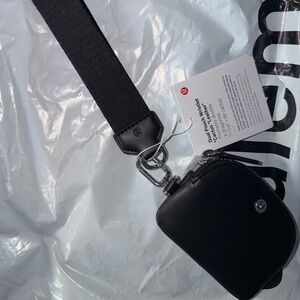 Lululemon Dual Pouch Wristlet Leather